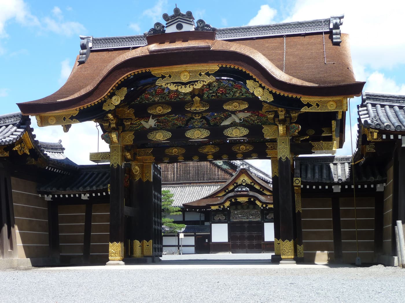 元離宮二条城 二之丸御殿唐門
