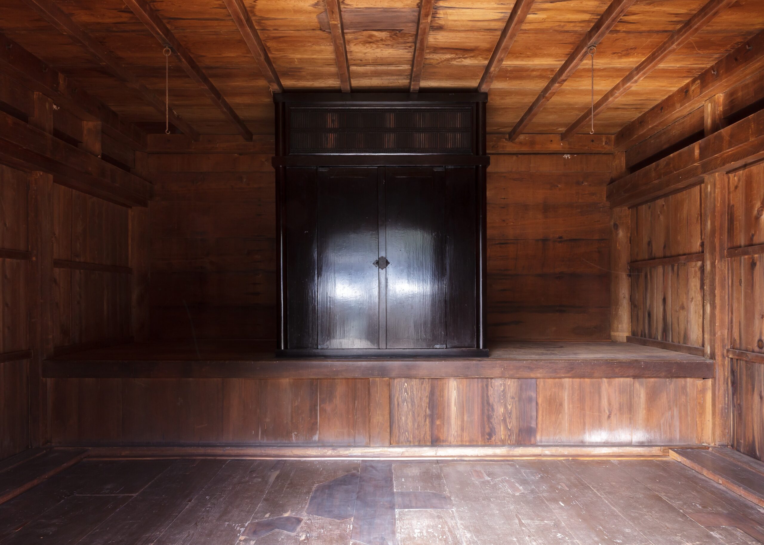 愛知県額田郡幸田町　島原藩主深溝松平家墓所肖影堂 解体、組立工事